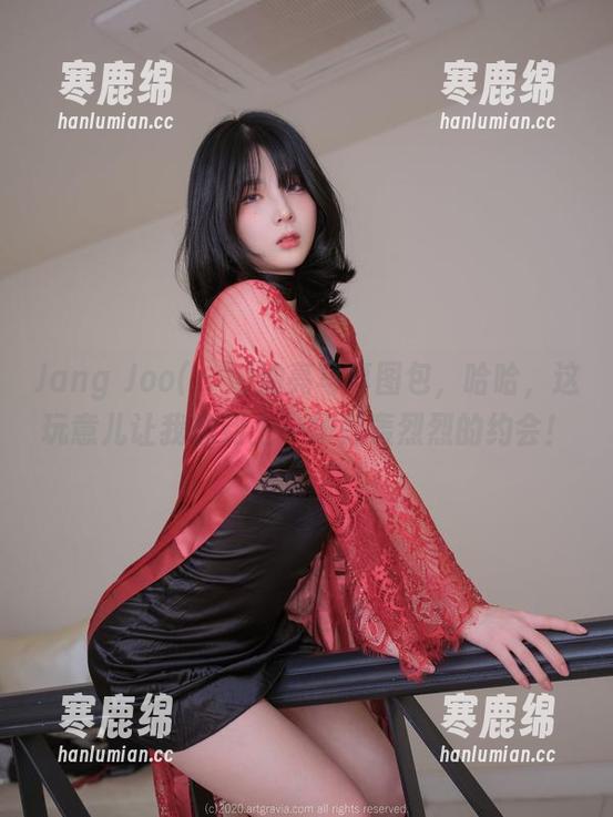 Jang Joo(장주)油亮写真图包，哈哈，这玩意儿让我想到上一场轰轰烈烈的约会！
